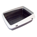 Litieră mare pentru pisici, din plastic durabil, cu ramă albă detașabilă și intrare joasă, dimensiuni 43x34x14 cm.