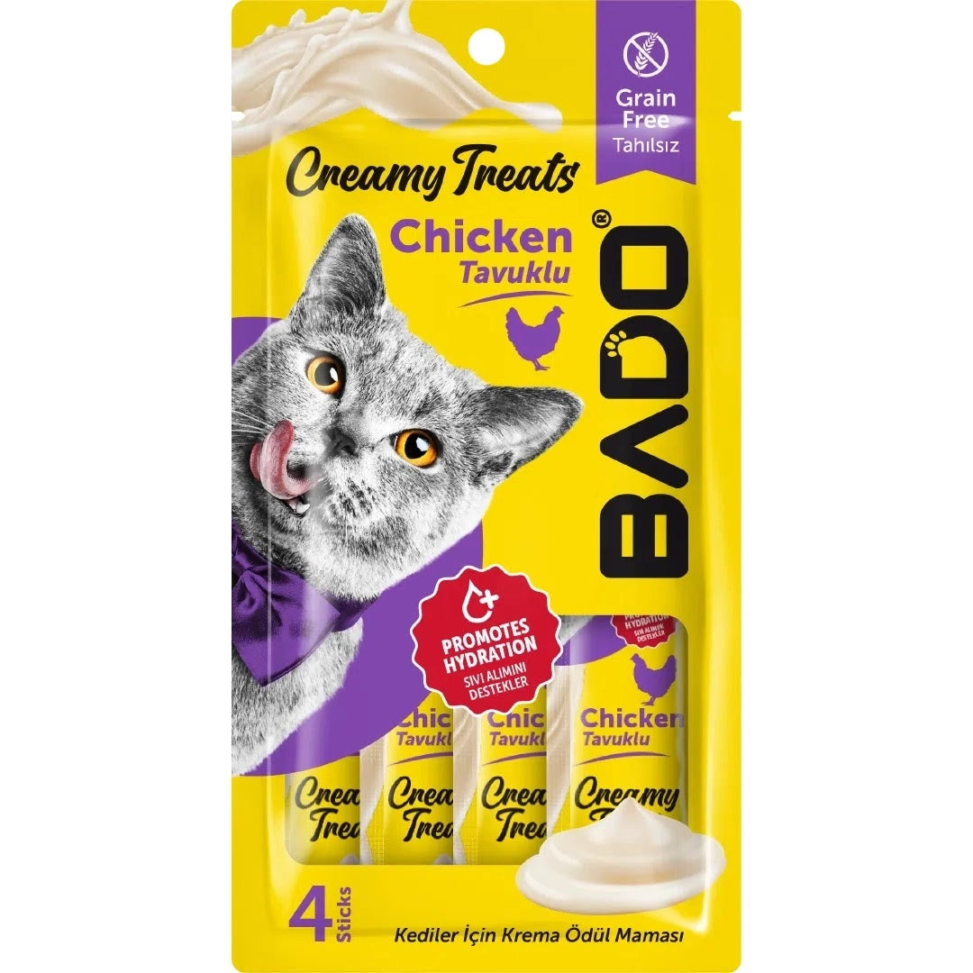 Set de 4 plicuri a câte 15g cu gustare cremoasă Bado pentru pisici, snack premium fără cereale cu pui pentru vitalitate și hidratare.